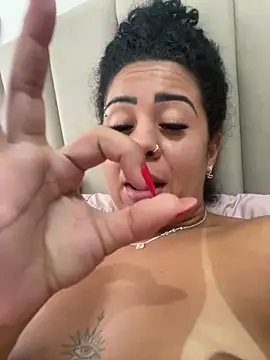 Snapshot of Cachinhossfd chatting on 02/16/26, 05:20 Cachinhossfd online show from 02/16/26, 05:20