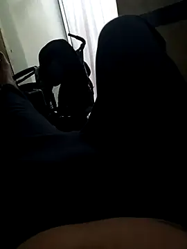 paladito01 online show from 04/10/26, 08:13