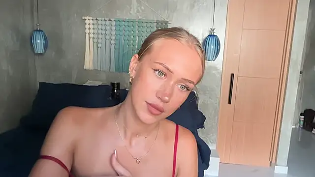 Snapshot of livsslife chatting on 02/03/26, 06:22 livsslife online show from 02/03/26, 06:22