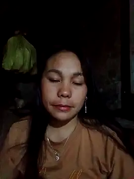 Snapshot of vanvan005 chatting on 02/05/26, 12:21 vanvan005 online show from 02/05/26, 12:21