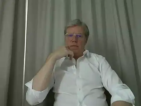 Snapshot of abibull chatting on 04/29/26, 07:23 abibull online show from 04/29/26, 07:23