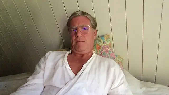 Snapshot of abibull chatting on 07/16/26, 03:07 abibull online show from 07/16/26, 03:07