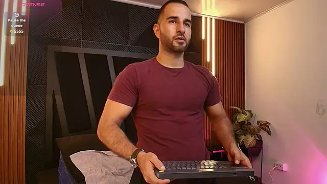 lorenzo walker 1 online show from 02/20/26, 06:19