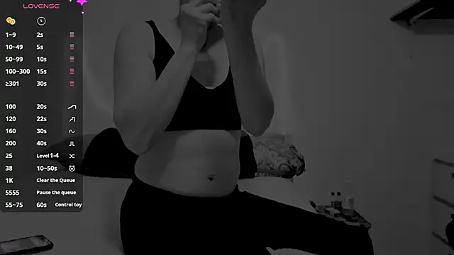 CrystalGeyserSmyth online show from 04/21/26, 04:41