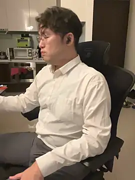 W0Ijn online show from 03/06/26, 09:50