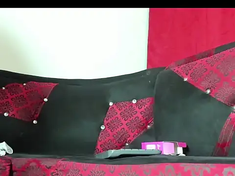 camilo model online show from 01/18/26, 12:42