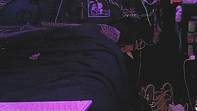 pineapplelife online show from 03/27/26, 08:26