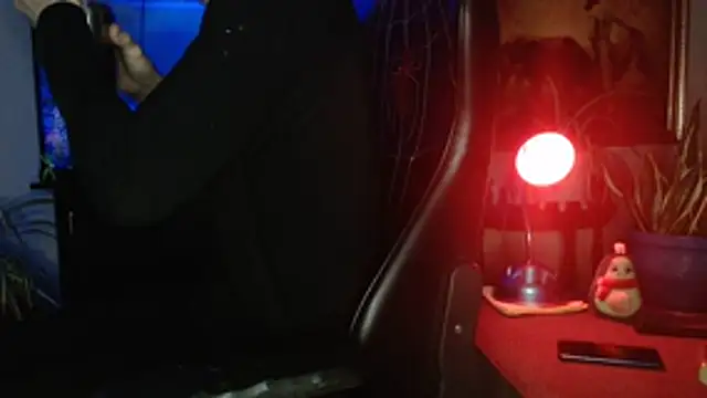 EspanolVato online show from 04/13/26, 08:31