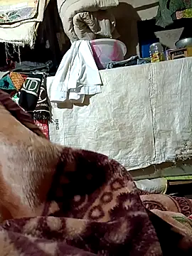 Hot hiuj online show from 03/03/26, 03:18