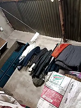 Hot hiuj online show from 03/07/26, 08:17