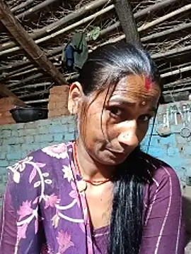 Snapshot of Hot_bhi38 chatting on 06/18/26, 08:02 Hot bhi38 online show from 06/18/26, 08:02