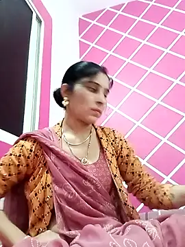 Snapshot of Hot_ree85 chatting on 02/05/26, 07:24 Hot ree85 online show from 02/05/26, 07:24