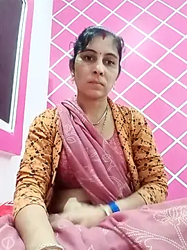 Snapshot of Hot_ree85 chatting on 02/10/26, 04:38 Hot ree85 online show from 02/10/26, 04:38