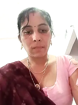 Hot ree85 online show from 03/05/26, 08:10