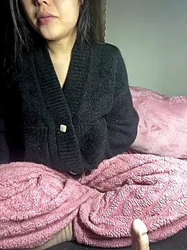 lealia699 online show from 01/07/26, 08:28