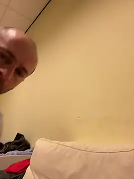 Majestik1 online show from 04/21/26, 09:37