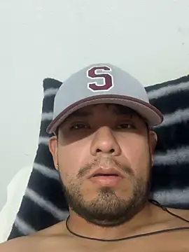 Snapshot of Eddeen chatting on 03/02/26, 06:26 Eddeen online show from 03/02/26, 06:26