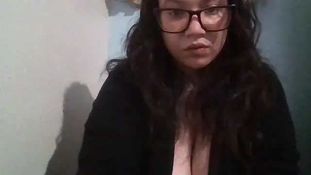 bellakay19 online show from 06/19/26, 04:17