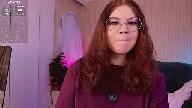 A Lot of Bunny online show from 02/22/26, 09:08