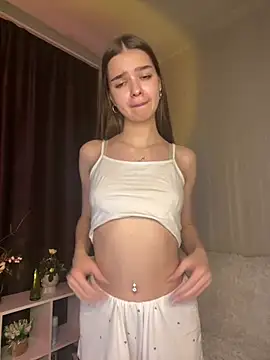 SkylineBliss online show from 01/17/26, 03:44