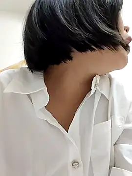   BingBing   online show from 02/22/26, 12:15