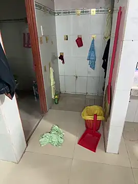 Xukalove68 online show from 02/05/26, 05:39