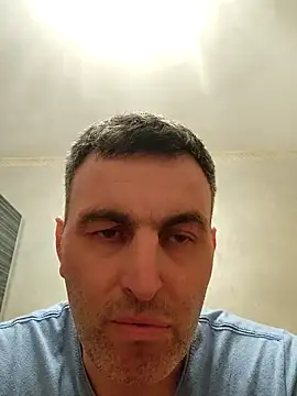 Snapshot of Hakfin666 chatting on 05/15/26, 10:06 Hakfin666 online show from 05/15/26, 10:06