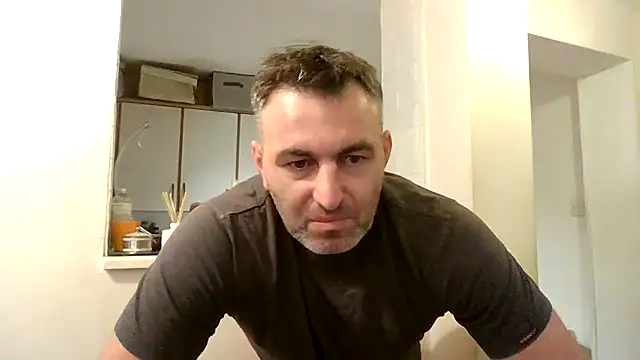 Snapshot of Hakfin666 chatting on 07/15/26, 04:18 Hakfin666 online show from 07/15/26, 04:18