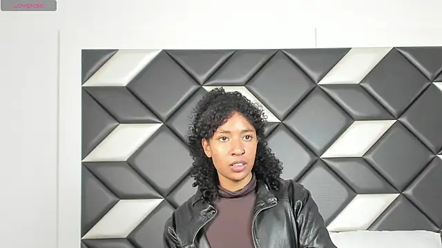 CarlaMarcuzzi online show from 01/13/26, 08:47