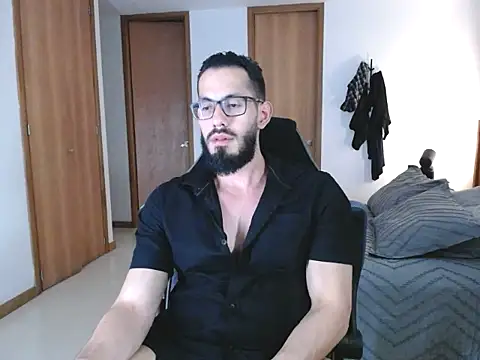 Snapshot of SlavSanz chatting on 02/07/26, 03:10 SlavSanz online show from 02/07/26, 03:10