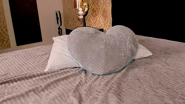 Snapshot of TanyaCastello chatting on 02/03/26, 06:22 TanyaCastello online show from 02/03/26, 06:22