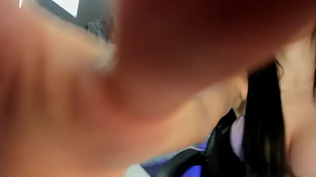 Ivy Bellee online show from 02/02/26, 05:50