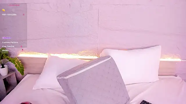 lanna 18  online show from 01/07/26, 11:45