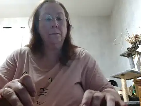 xmyriamx online show from 02/05/26, 08:13