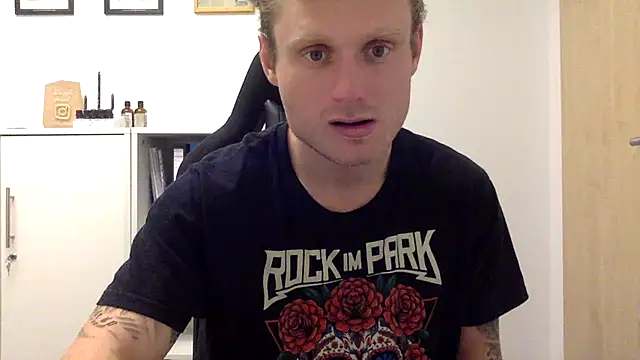 Fitlover1994 online show from 01/08/26, 02:52