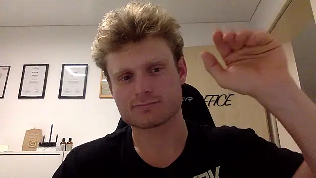 Fitlover1994 online show from 01/09/26, 07:48