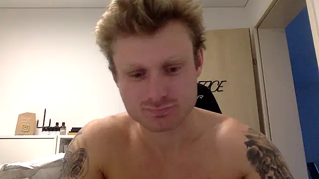 Fitlover1994 online show from 01/15/26, 08:41