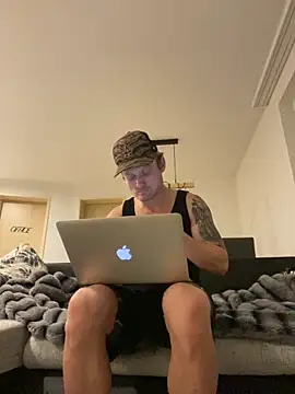 Fitlover1994 online show from 02/05/26, 05:06