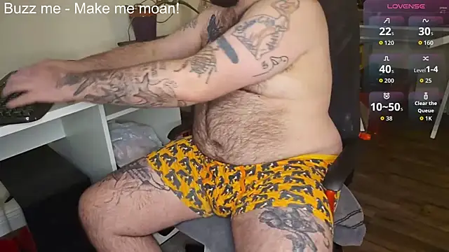 Snapshot of chriscubxxx chatting on 02/24/26, 07:45 chriscubxxx online show from 02/24/26, 07:45