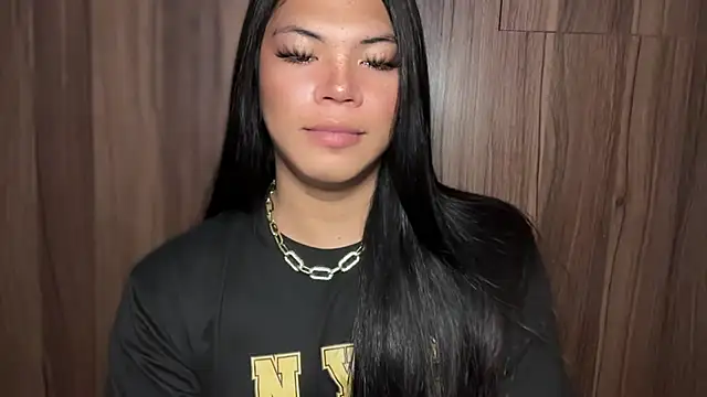 Snapshot of MrKottysplay chatting on 02/19/26, 02:40 MrKottysplay online show from 02/19/26, 02:40