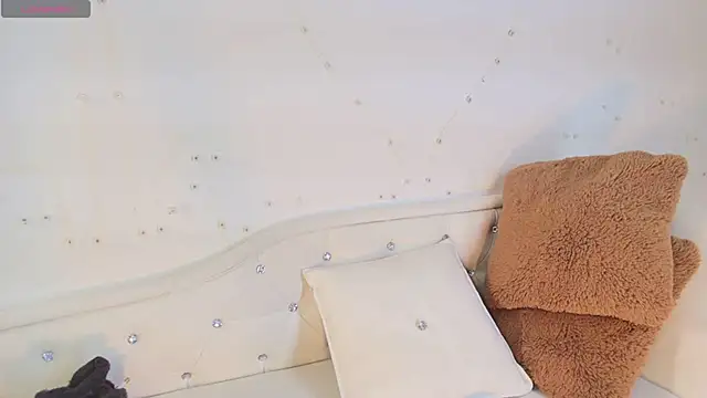 Jessica Beltrann online show from 03/06/26, 07:32