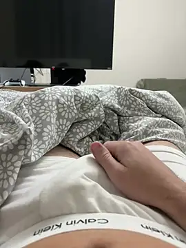 Snapshot of hrnylad_55 chatting on 03/02/26, 09:43 hrnylad 55 online show from 03/02/26, 09:43