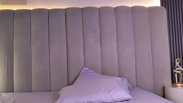 Kimi Hotdrip online show from 01/07/26, 05:10