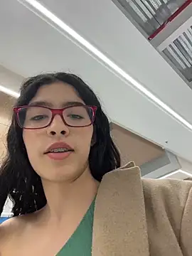 dani bela online show from 03/17/26, 12:37