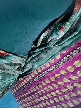 Queen chayna online show from 04/05/26, 04:09