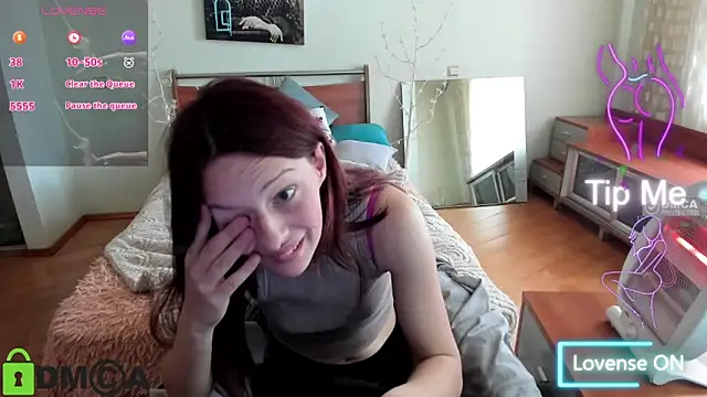 Snapshot of Lily_Viola chatting on 05/01/26, 07:46 Lily Viola online show from 05/01/26, 07:46