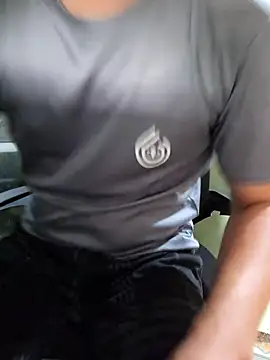 Deptraidatinh online show from 04/11/26, 01:43