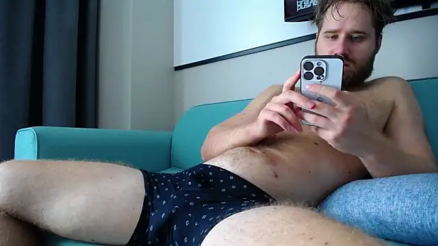 LorenzoLux online show from 04/23/26, 06:03