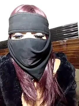 Queen-Nissreen online show from 01/15/26, 01:10