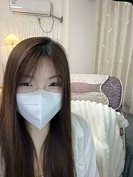  xiaoxinxin  online show from 04/23/26, 04:09